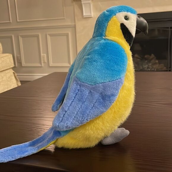 Blue and Yellow Macaw Parrot Bird Plush Toy Stuffed Animal Excellent Condition - Picture 5 of 7